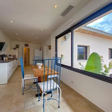 Maison Au Calme, Proche * Cogolin